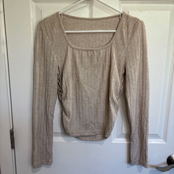 Shein Beige Ribbed Top - Picture 4 of 9